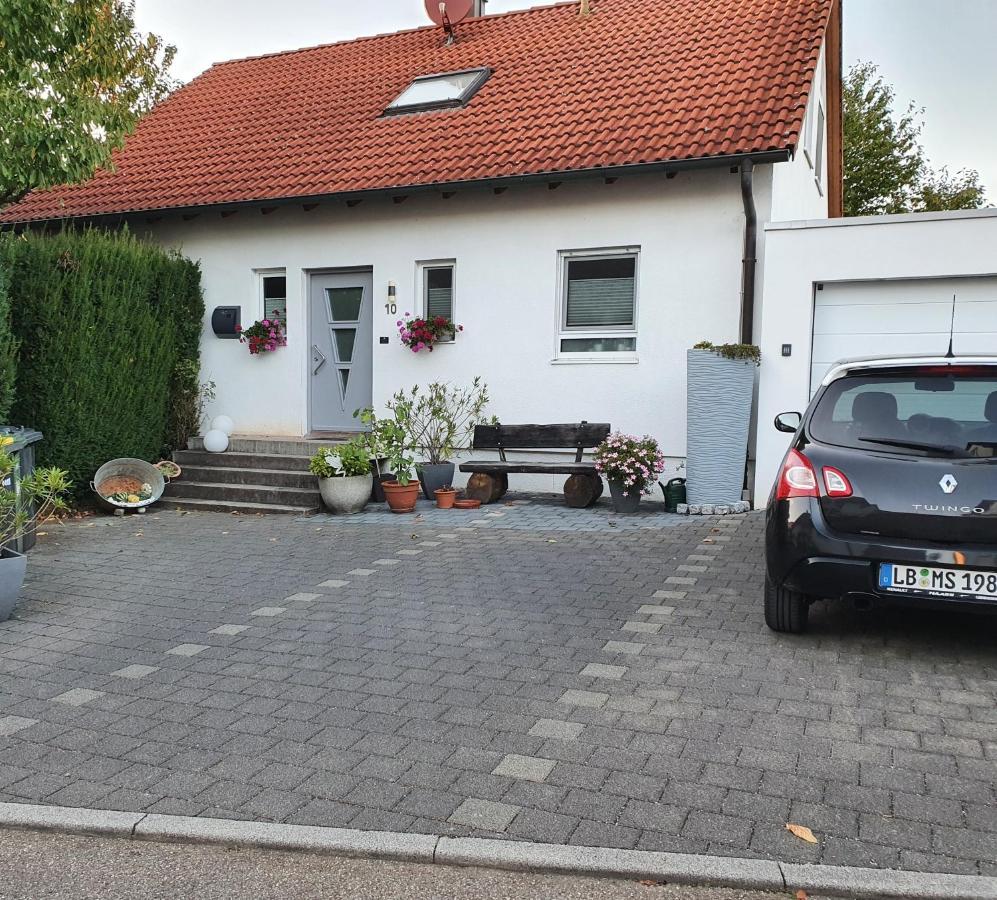 Ferienwohnung Haiber - Remseck Remseck am Neckar Екстер'єр фото